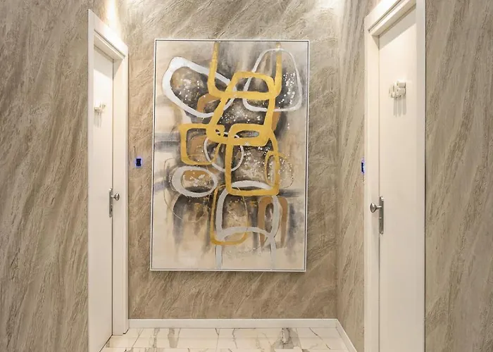 מלון Caravita 5*