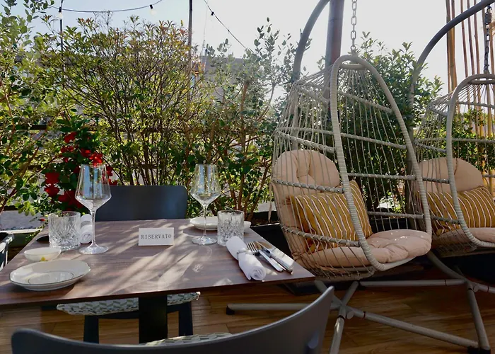 Hotel Caravita